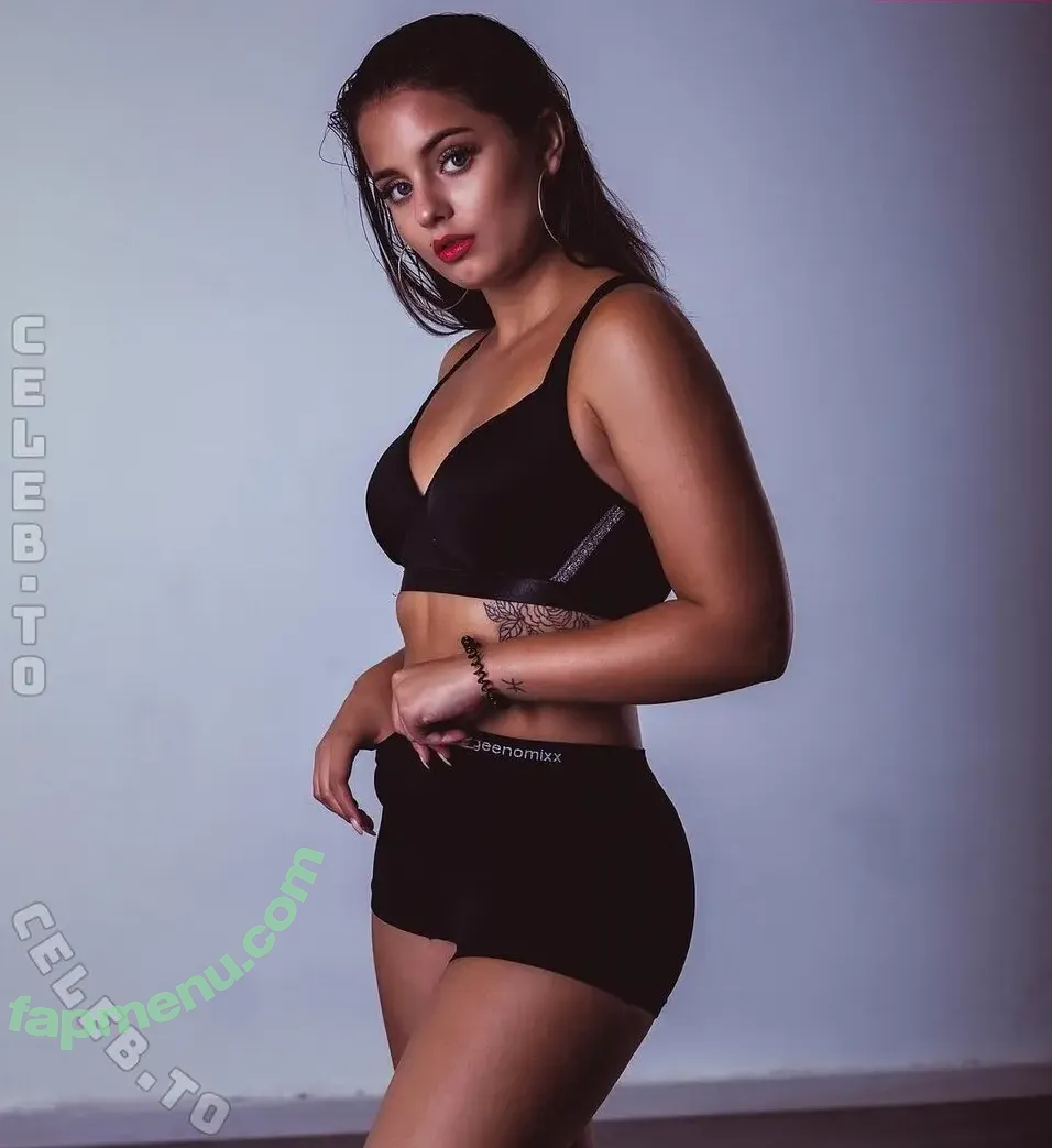 Sophie Breuer nude photo #0178 (justmesophie99 / sophiebreuer99)