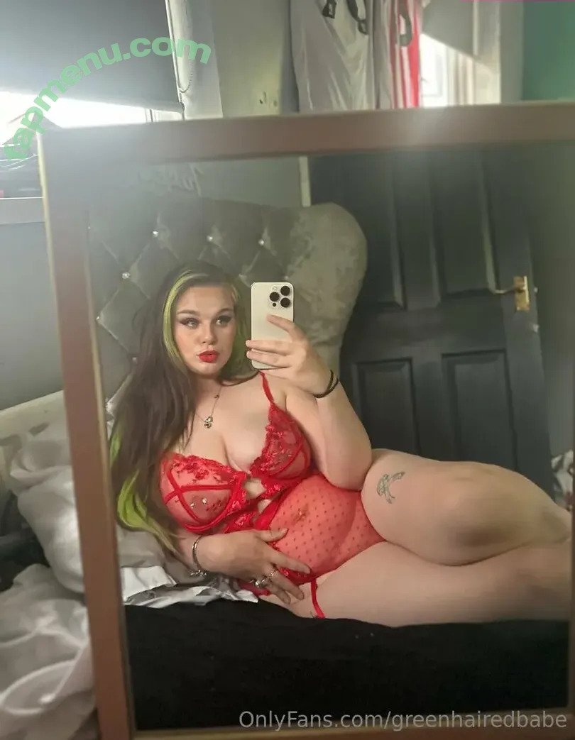 Sophie Burlinson nude photo #0013 (sophiesnaps1996)