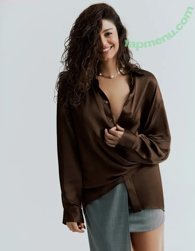 Sophie Charlotte nude photo #0157 (sophiecharlotte1)