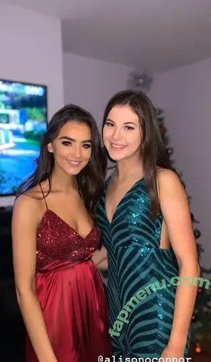 Sophie Clifford / sophieaclifford / sophieclifford / sophieclifford1 nude photo #0065