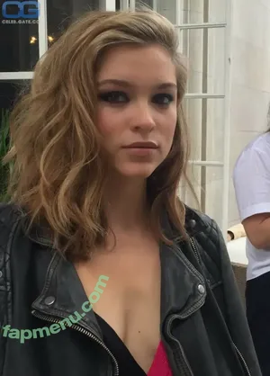 Sophie Cookson / cookie_soph / kingsman nude photo #0029