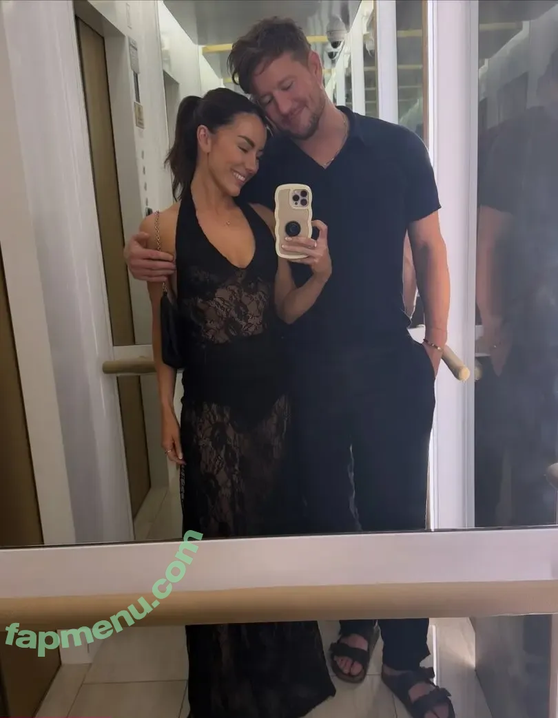 Sophie Craig nude photo #0062 (itssophiecraig / shesnotfunny)