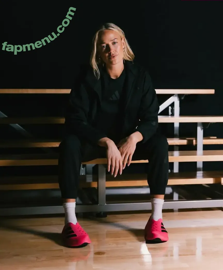 Sophie Cunningham nude photo #0200 (sophie_cham)