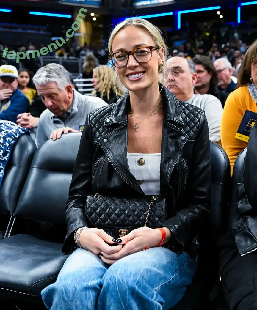 Sophie Cunningham nude photo #0201 (sophie_cham)