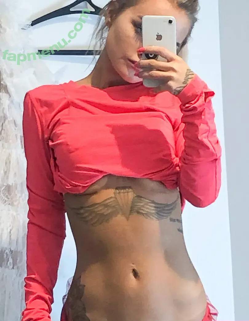 Sophie Elise Isachsen nude photo #0005 (sophieelise)