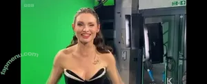 Sophie Ellis-Bextor / sophieellisbextor nude photo #0171