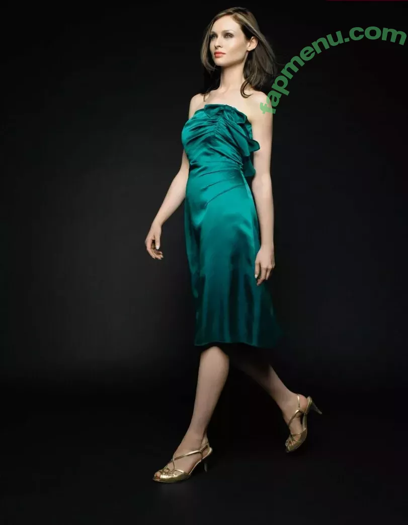 Sophie Ellis-Bextor nude photo #0055 (sophieellisbextor)