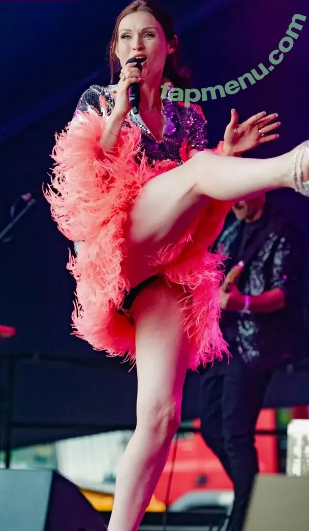 Sophie Ellis-Bextor nude photo #0265 (sophieellisbextor)