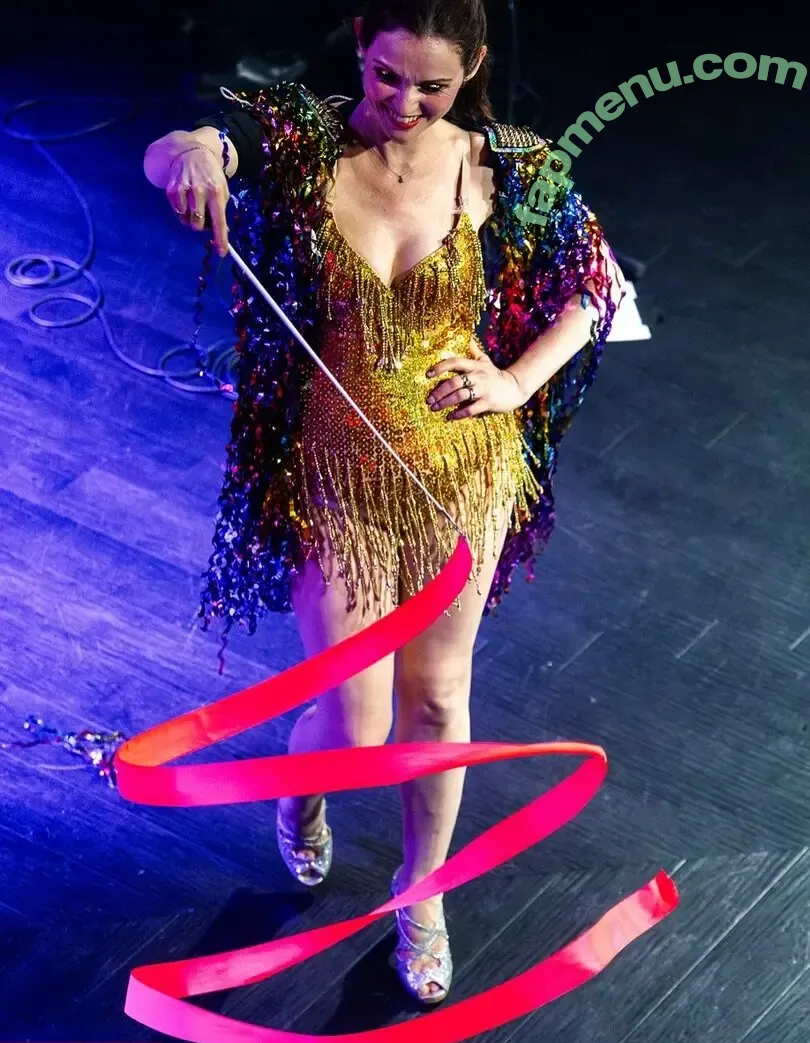 Sophie Ellis-Bextor nude photo #0298 (sophieellisbextor)