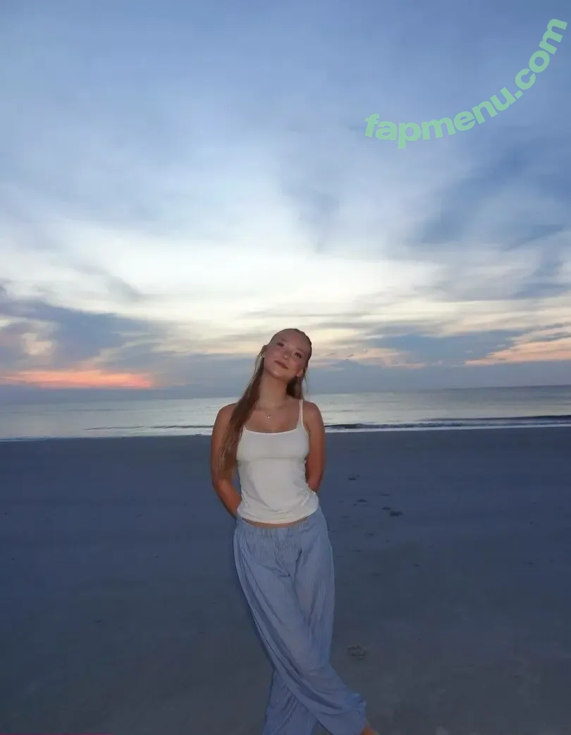 Sophie Grace nude photo #0057 (realsophiegrace)