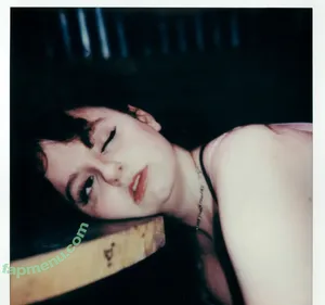  nude photo #0001