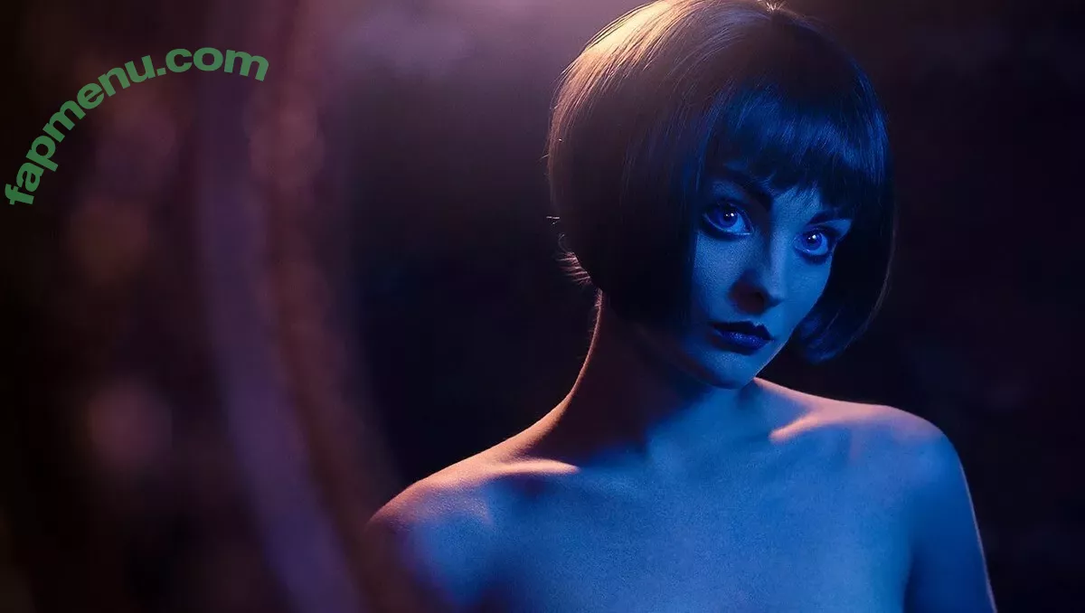 Sophie Katssby nude photo #0574 (KATSSBY)