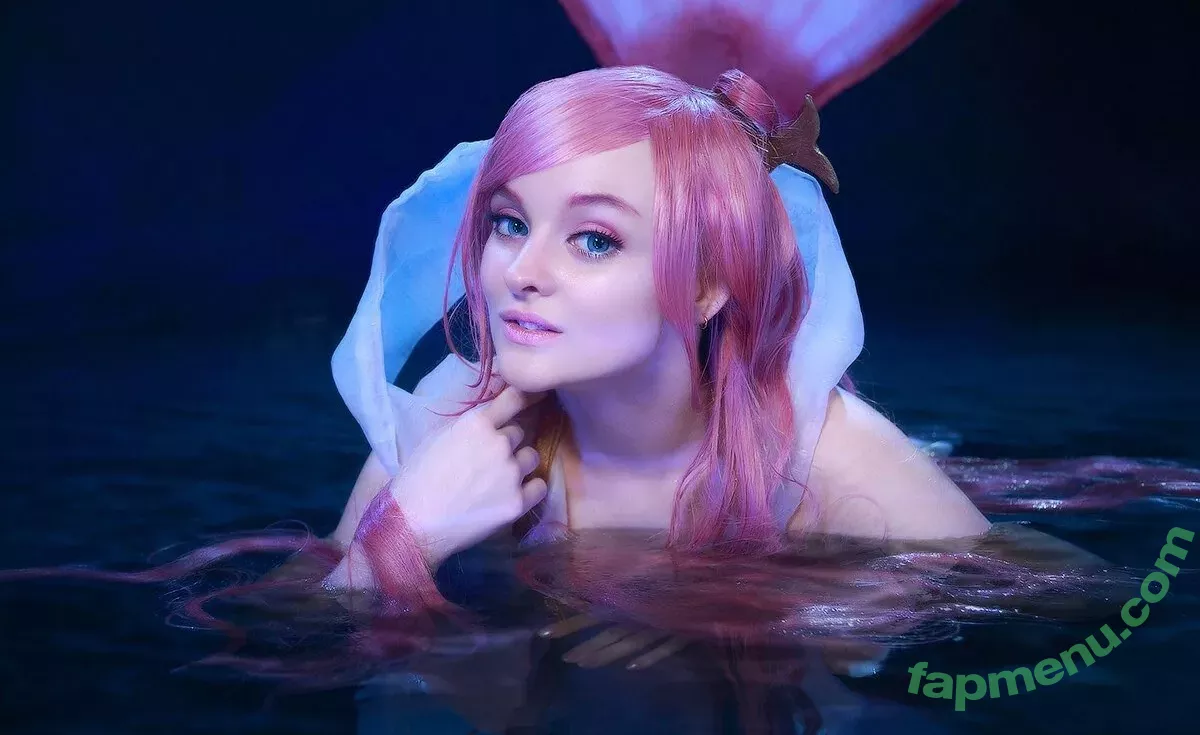 Sophie Katssby nude photo #0585 (KATSSBY)