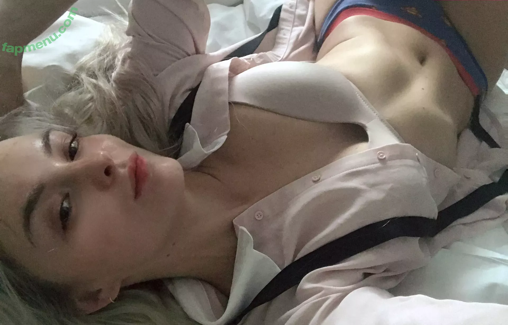 Sophie Katssby nude photo #0658 (KATSSBY)