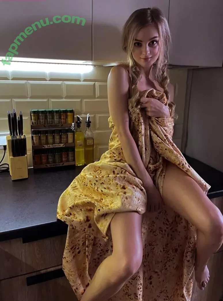 Sophie Katssby nude photo #0769 (KATSSBY)