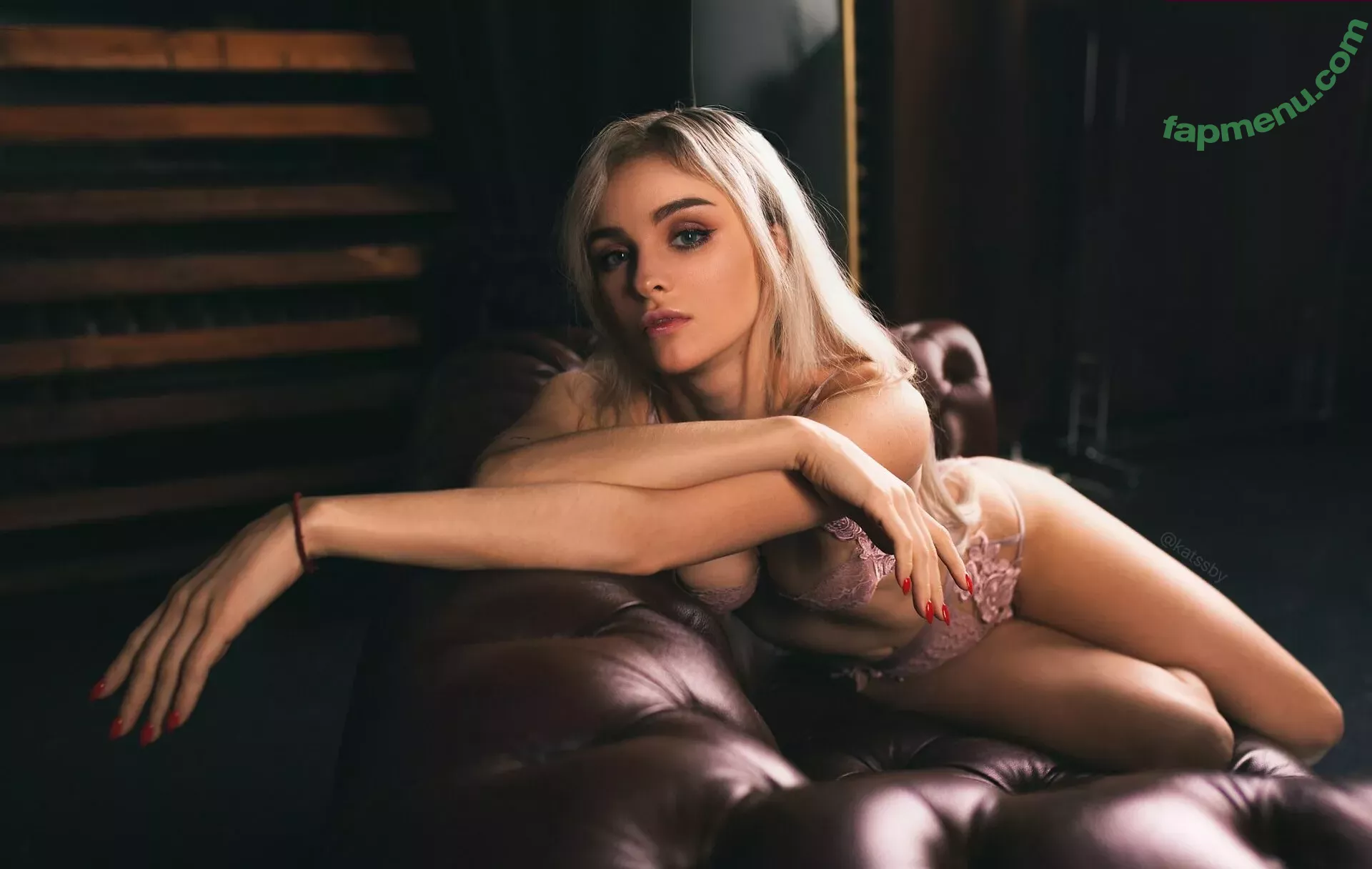 Sophie Katssby nude photo #0829 (KATSSBY)