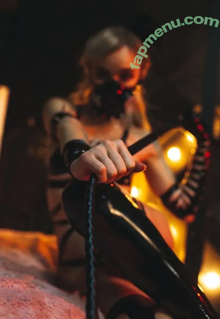 Sophie Katssby nude photo #1055 (KATSSBY)