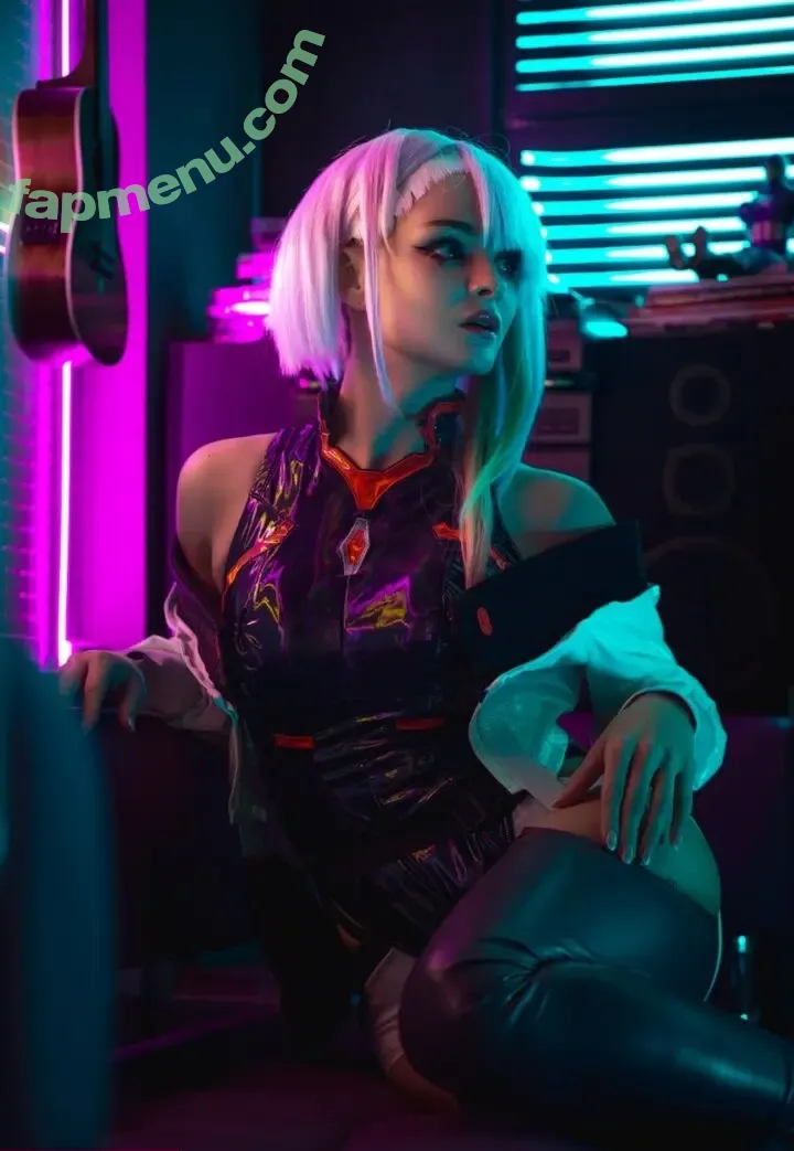 Sophie Katssby nude photo #1087 (KATSSBY)