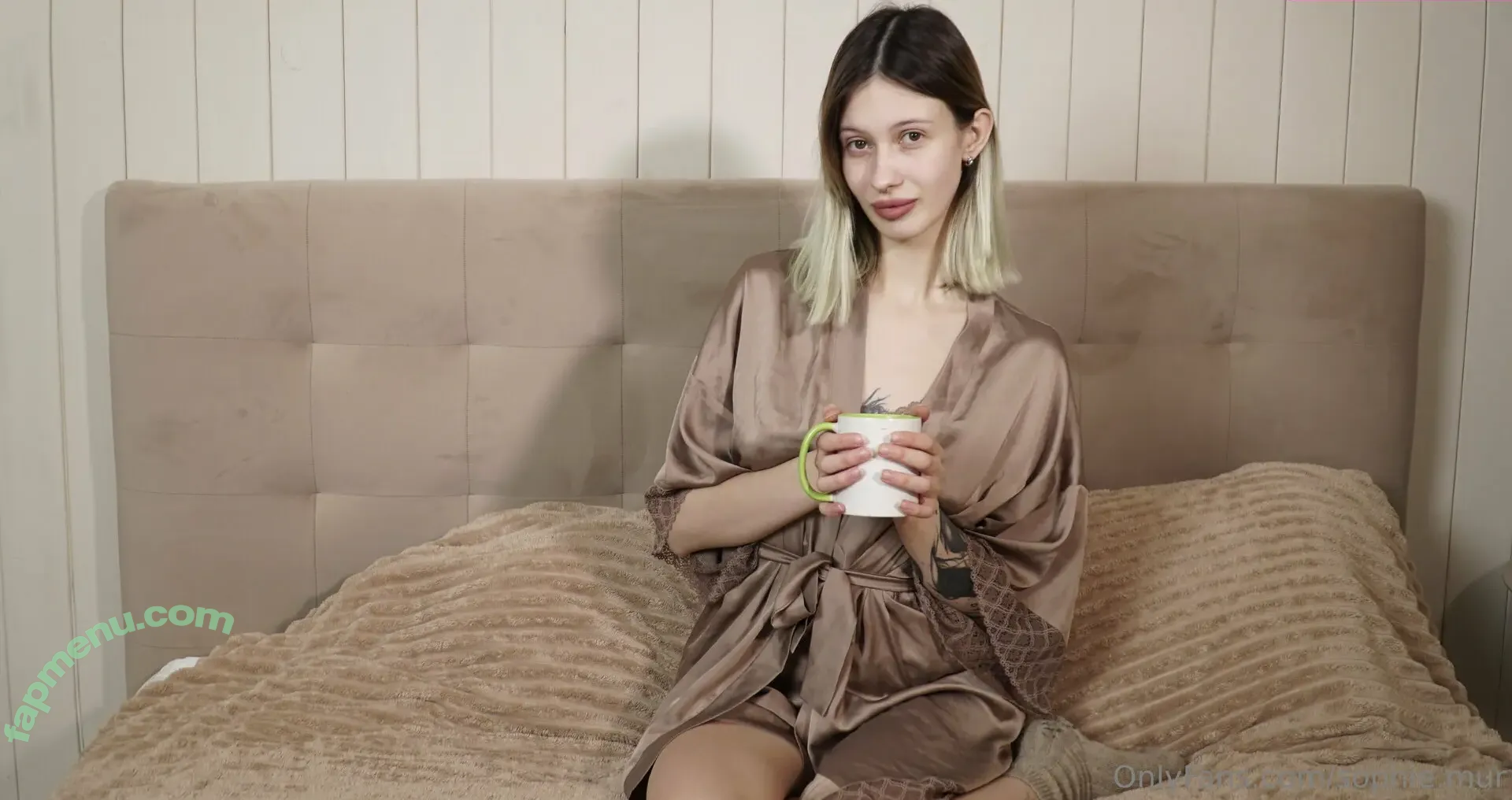 sophie.mur nude photo #0006 (soph.mur)