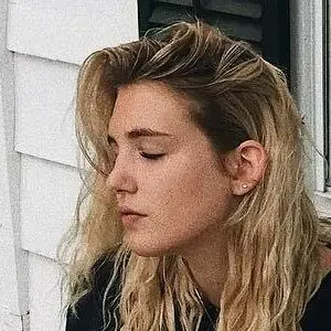 Sophie Nelisse / sophie__nelisse nude photo #0014