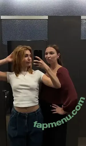 Sophie Nelisse / sophie__nelisse nude photo #0251
