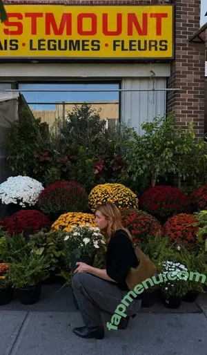 Sophie Nelisse / sophie__nelisse nude photo #0263
