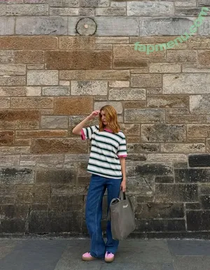 Sophie Nelisse / sophie__nelisse nude photo #0270
