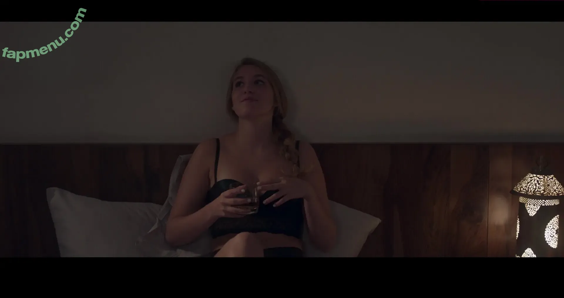 Sophie Nelisse nude photo #0287 (sophie__nelisse)