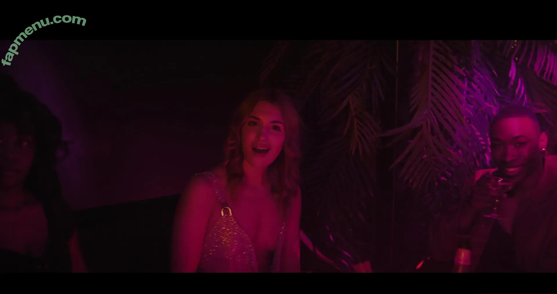 Sophie Nelisse nude photo #0300 (sophie__nelisse)