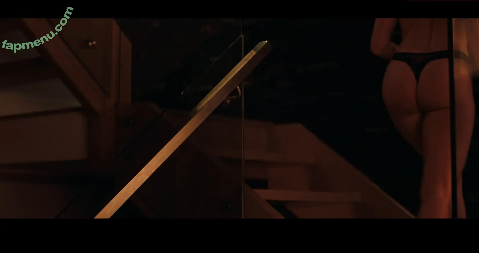 Sophie Nelisse nude photo #0303 (sophie__nelisse)