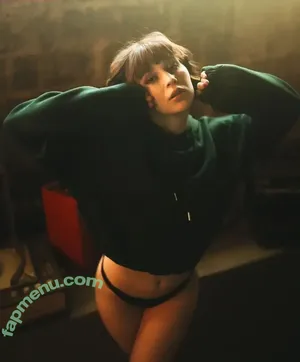 Sophie Nöther / Sophie_nthr nude photo #0211