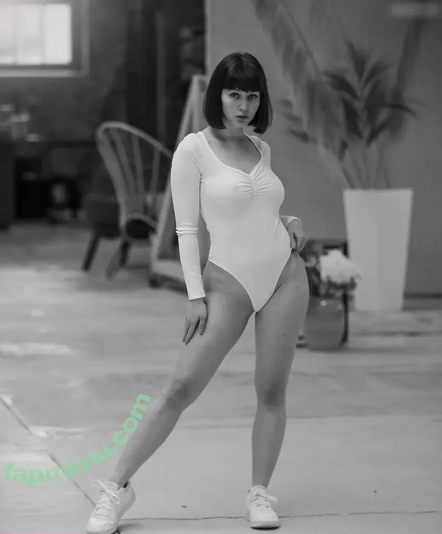 Sophie Nöther nude photo #0029 (Sophie_nthr)