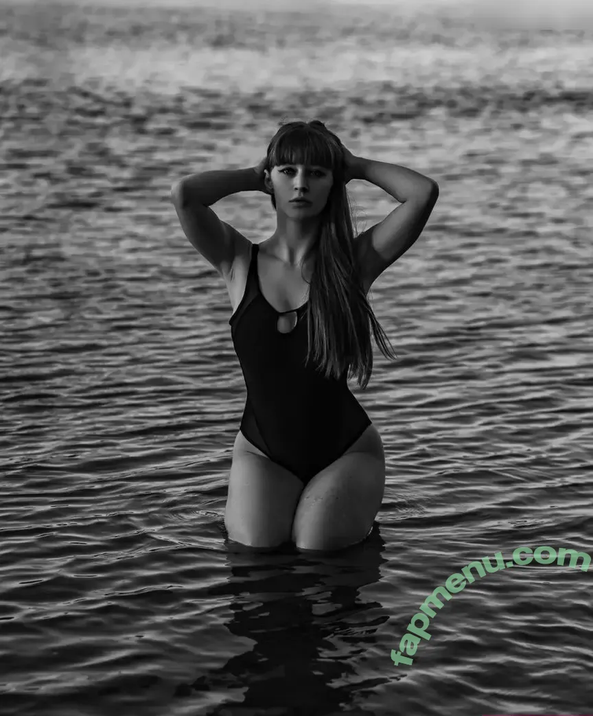 Sophie Nöther nude photo #0130 (Sophie_nthr)