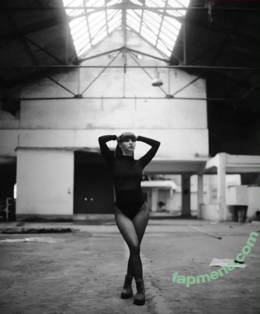 Sophie Nöther nude photo #0134 (Sophie_nthr)