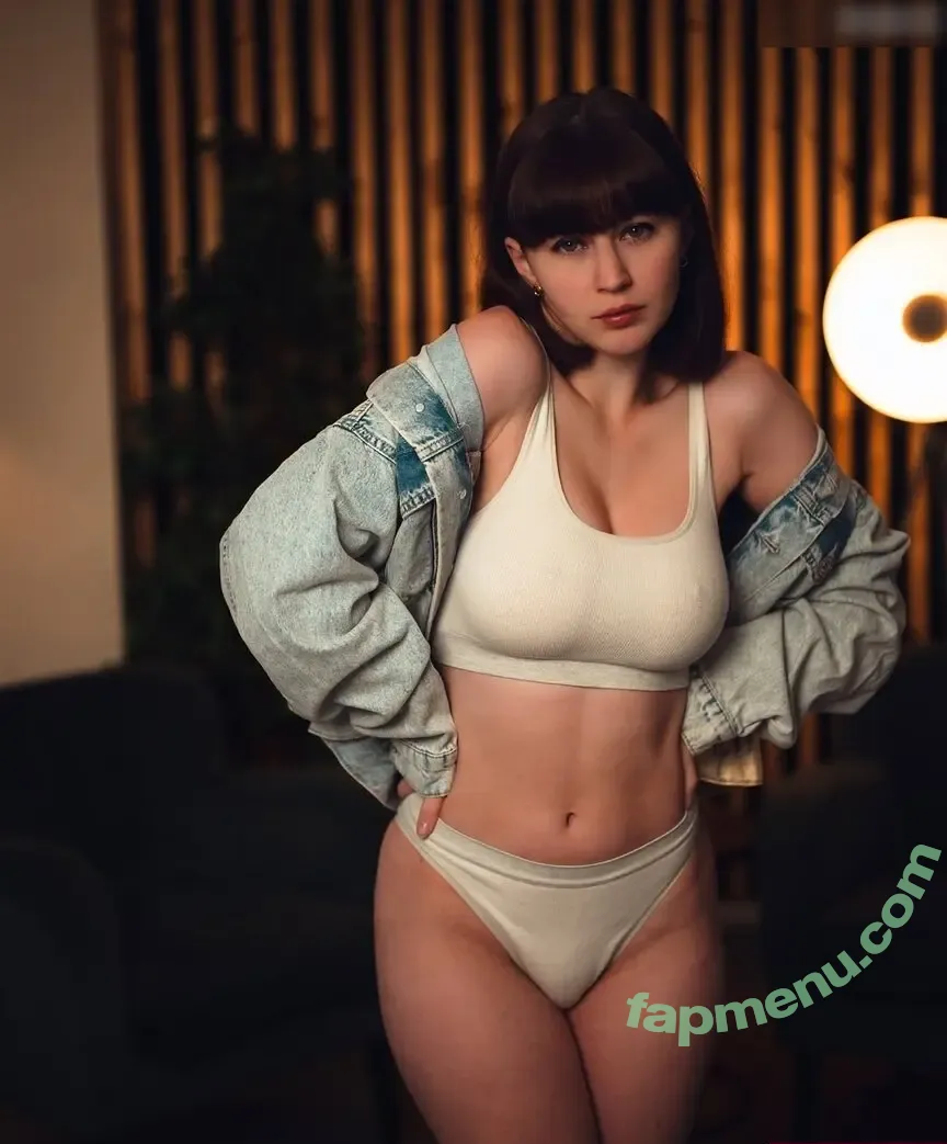 Sophie Nöther nude photo #0616 (Sophie_nthr)