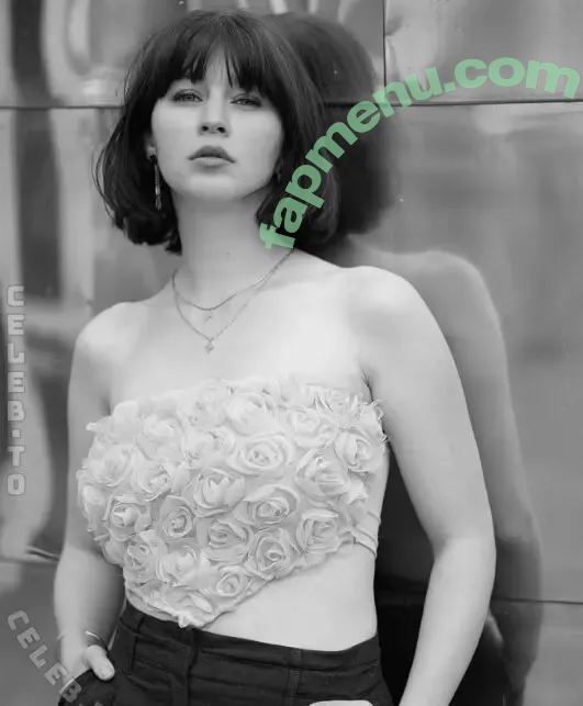 Sophie Nöther nude photo #0629 (Sophie_nthr)