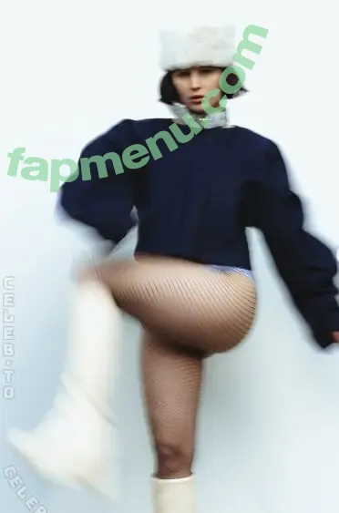 Sophie Nöther nude photo #0643 (Sophie_nthr)