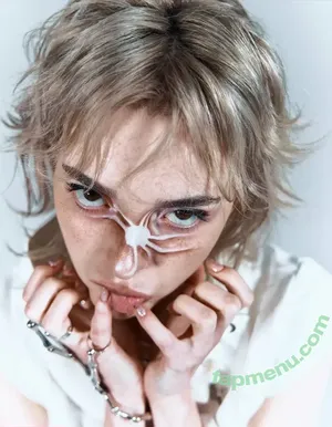 Sophie Powers / sophiep0wers nude photo #0287