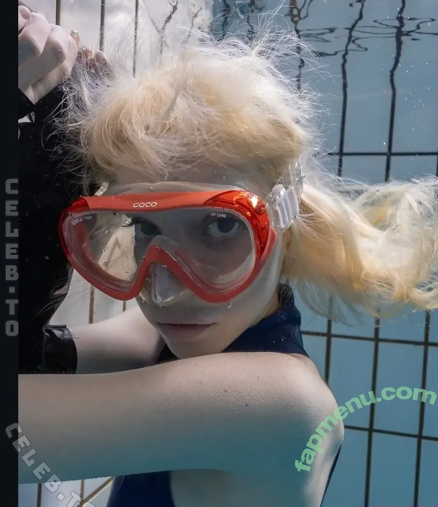 Sophie Powers nude photo #0316 (sophiep0wers)