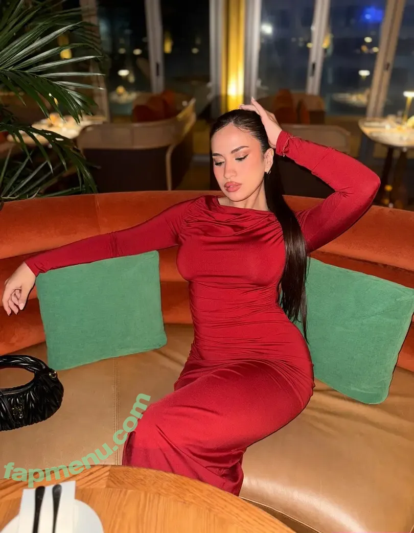 sophie_princess nude photo #0008 (princesscontent)