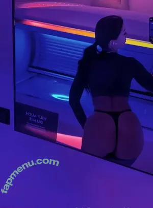  nude photo #0005