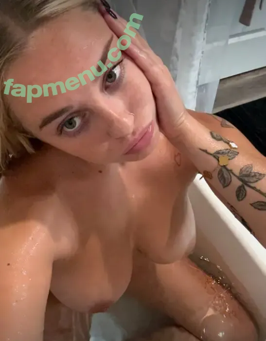 Sophie Riedemann nude photo #0728 (Sophuckingone / _sophieriedemann)