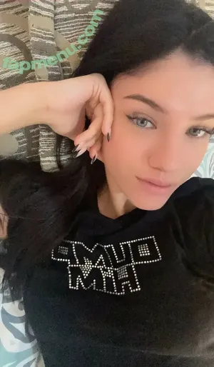 Sophie.rvs / breezysoph nude photo #0010