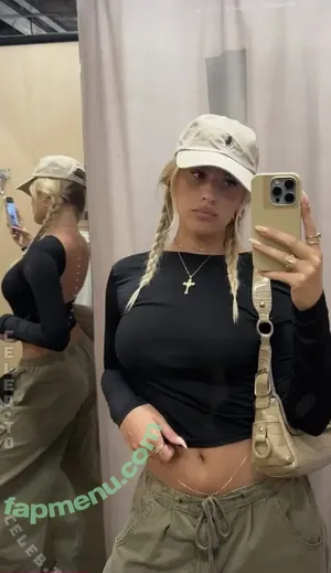 Sophie Schnur / soophie.schnr / sophie.schnr / sophieschnr nude photo #0541