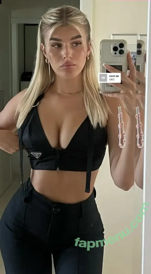 Sophie Schnur nude photo #0045 (sophie.schnr)