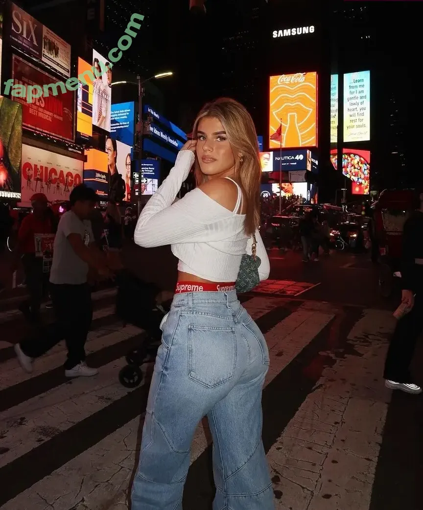 Sophie Schnur nude photo #0084 (sophie.schnr)