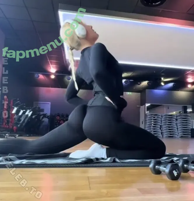 Sophie Schnur nude photo #0515 (soophie.schnr / sophie.schnr / sophieschnr)