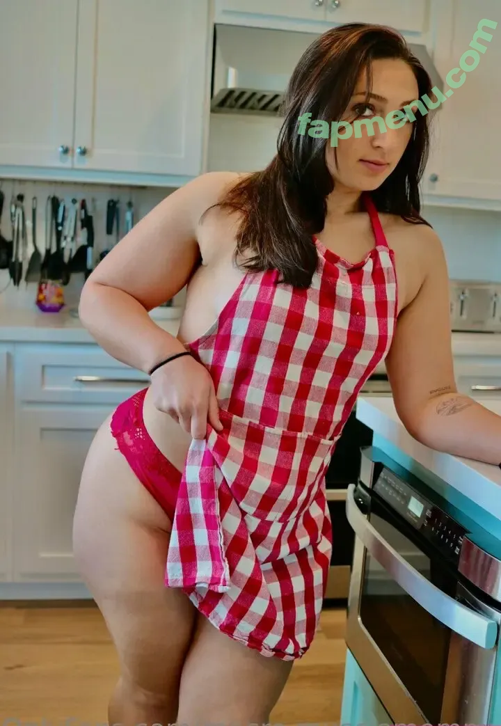 Sophie Sirota nude photo #0023 (bodybyloaf / loaf__ / macro.musclemommy)
