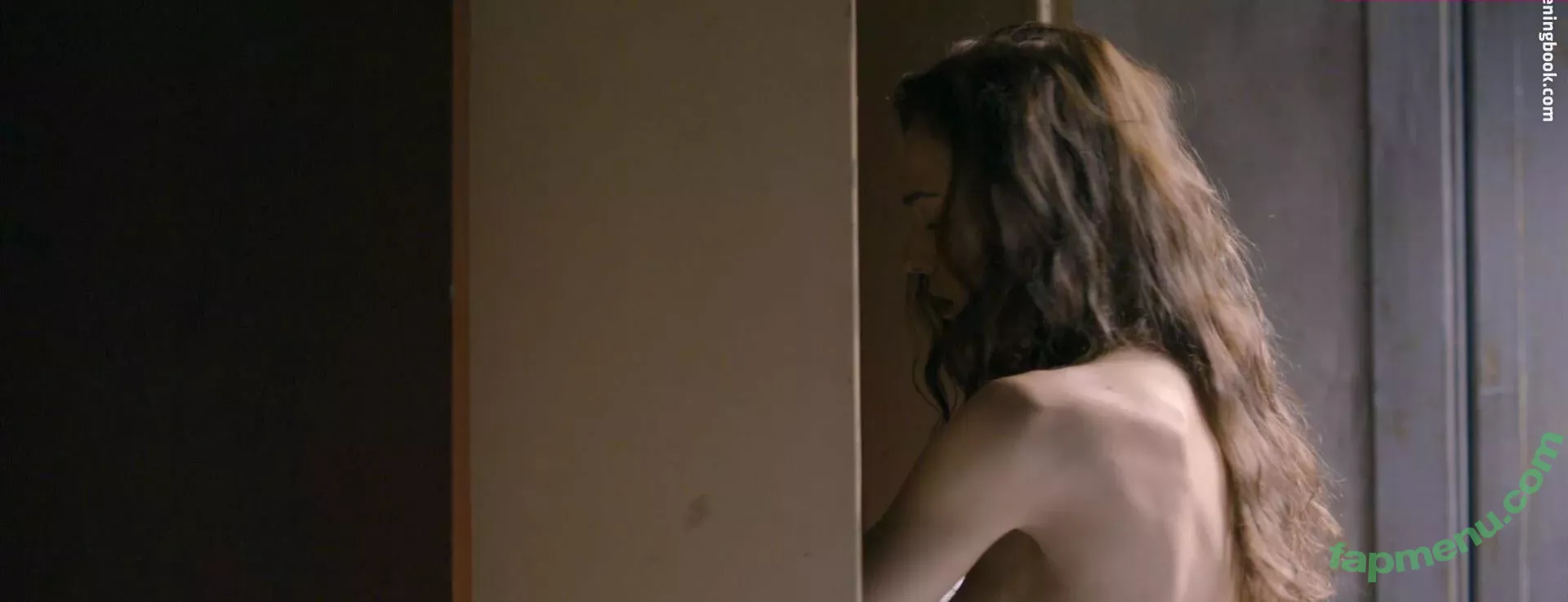 Sophie Skelton nude photo #0003 (sophie.skelton)