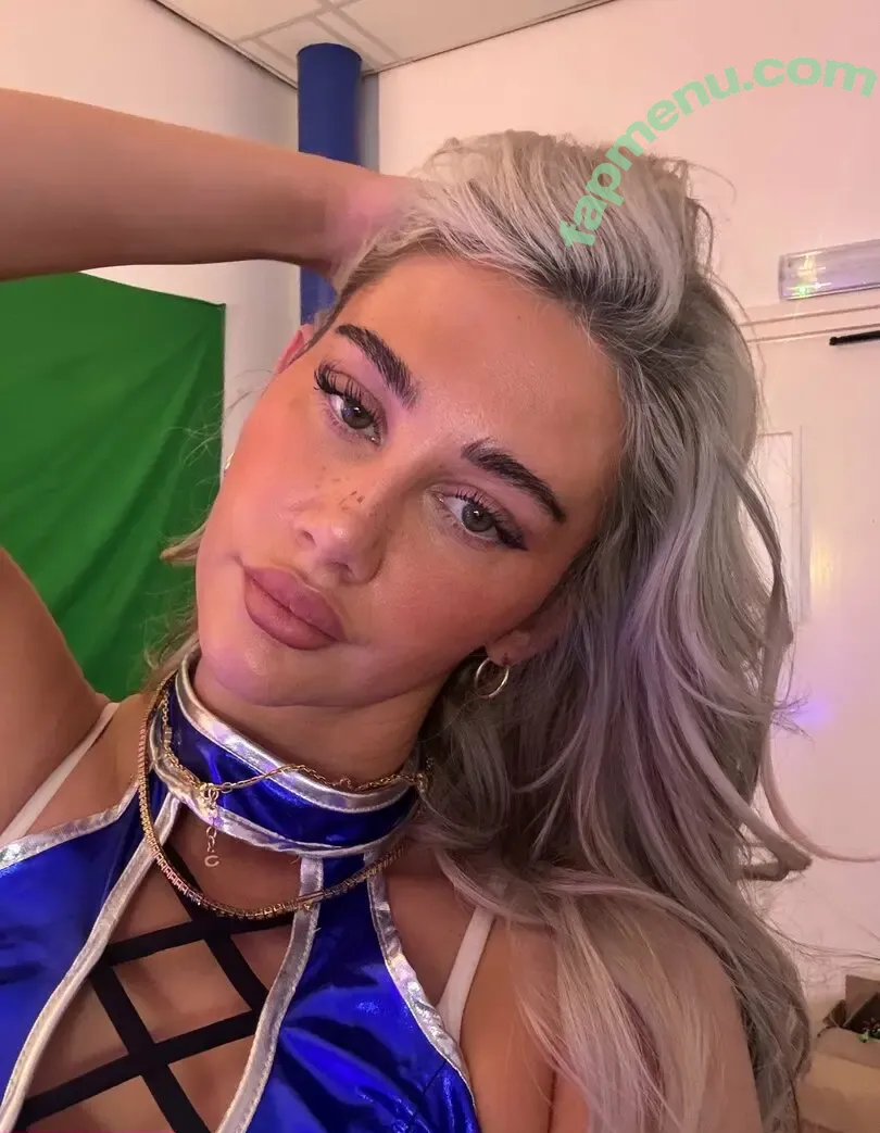 Sophie Snazz nude photo #0001 (Sophie Snazz)